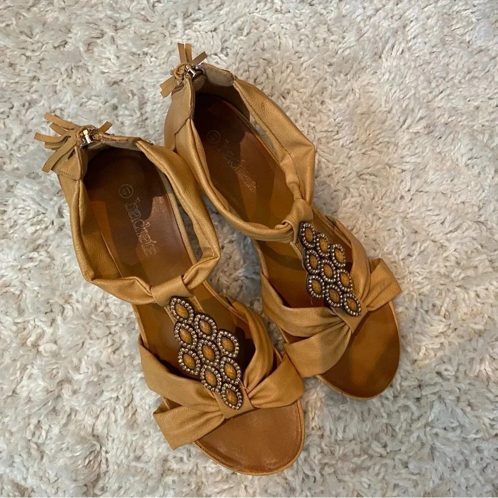 Brown wedges